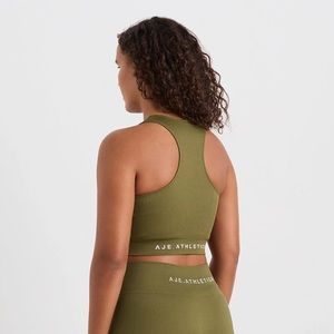 And Athletica Seamless Crop Racerback Knit Tank - BNWT - Size XS